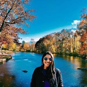 Meet your Posher, Kelly